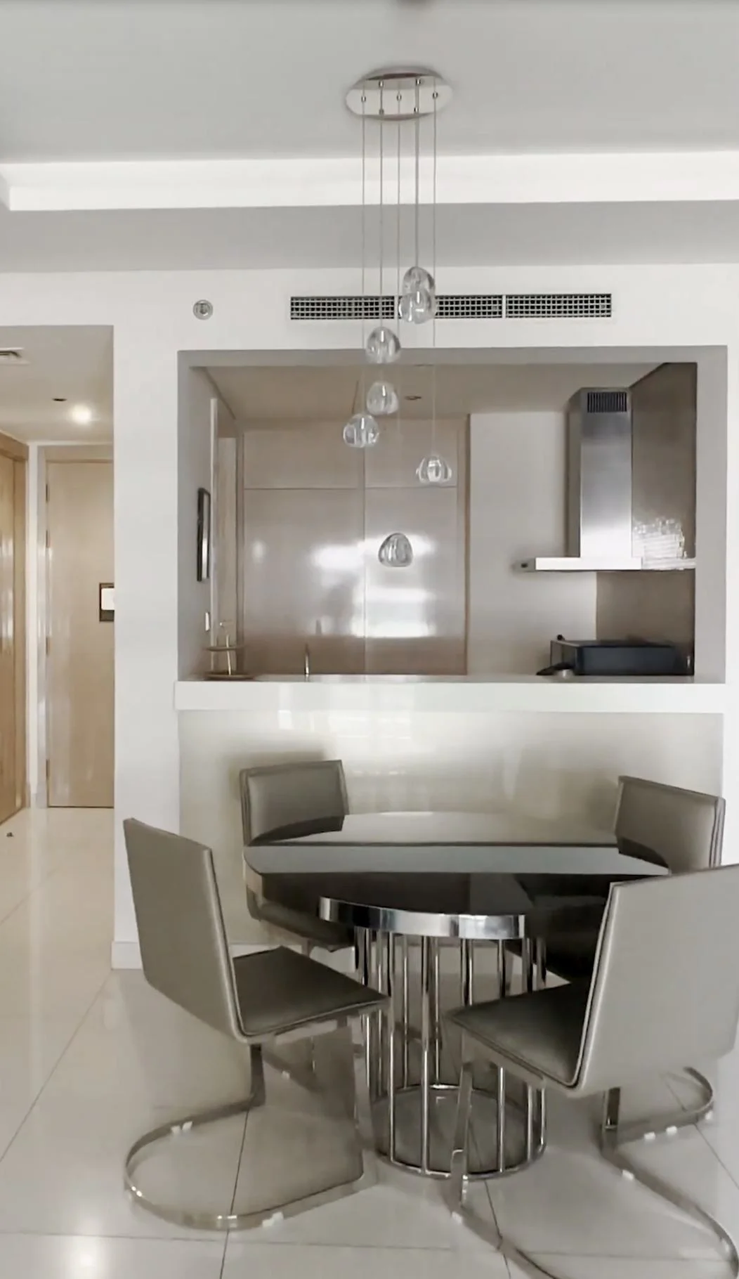 DAMAC Towers by Paramount — Business Bay — view 8